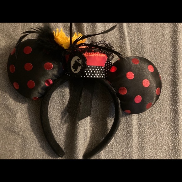 Sold - Picture 1 of 2